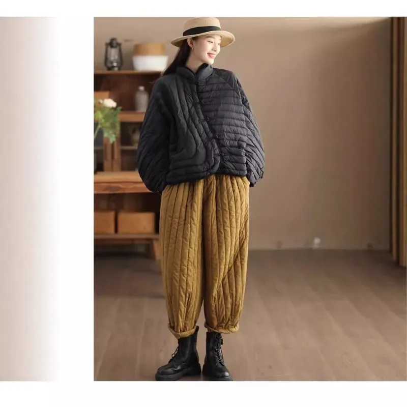 Women's Retro Lightweight Down Jacket Short Outerwear New Loose Versatile White Duck Down Coat Ethnic Style Puffer Jacket Winter