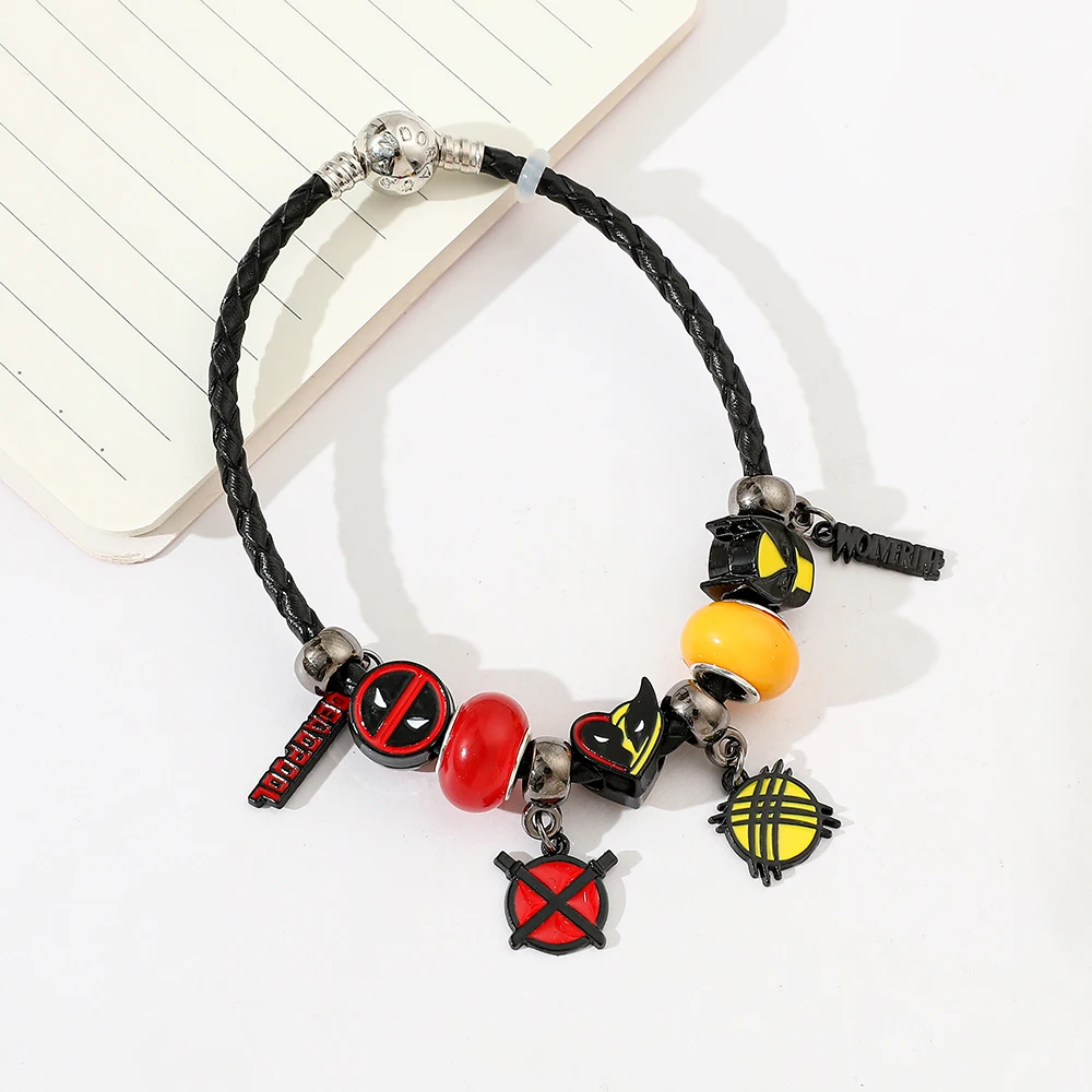 Marvel Movies Deadpool and Wolverine Bracelet Jewelry Heart Pendant Accessories Fashion Pendant Bracelet for Best Friend Gift