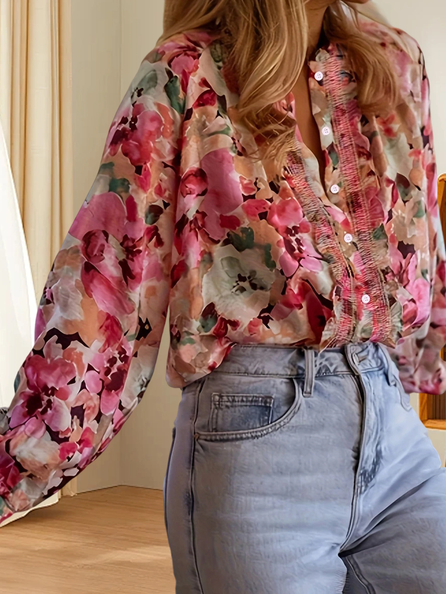 

Женская блузка с длинным рукавом и круглым вырезом с рюшами на пуговицах и цветочным принтом, свободный повседневный топ, уличная модная тенденция