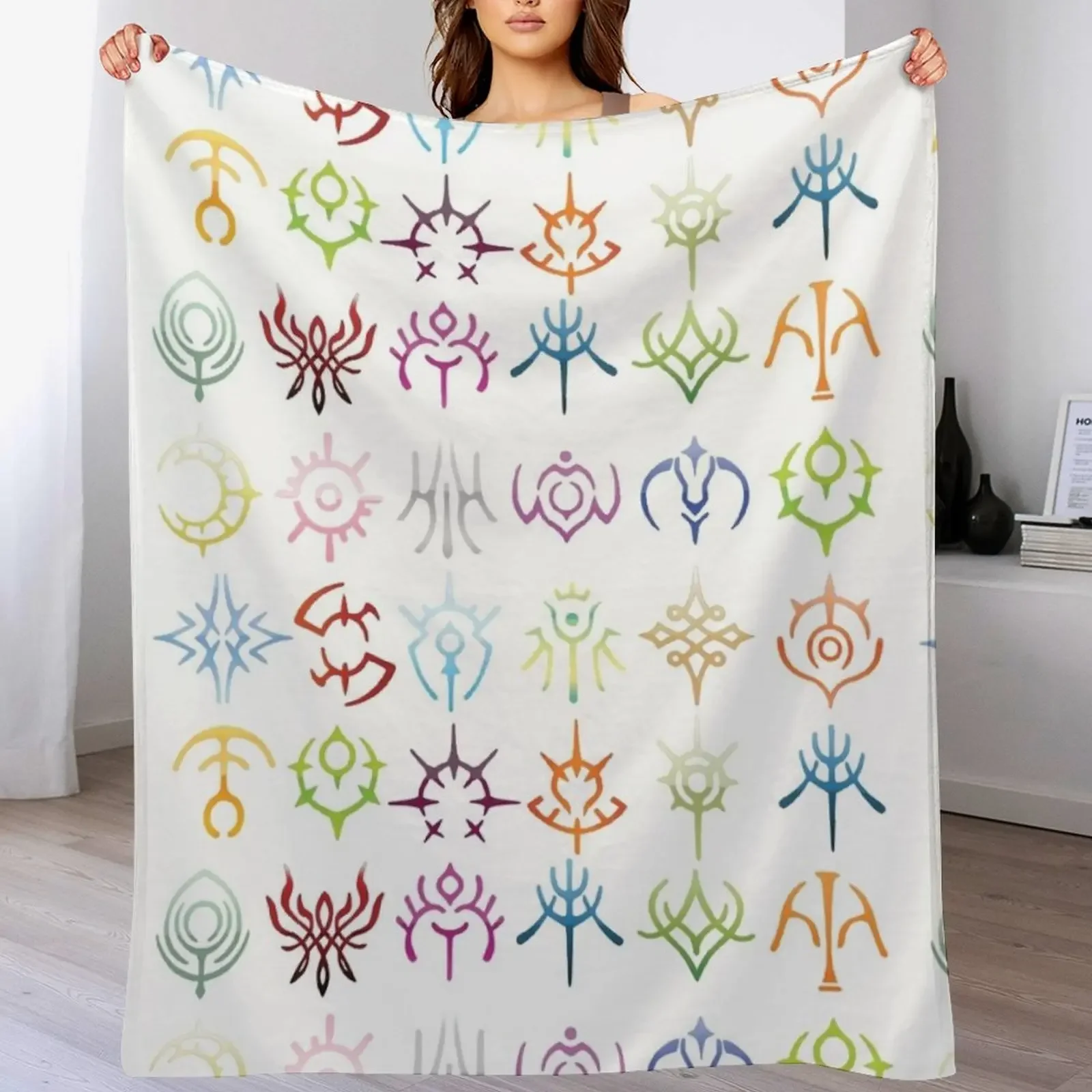 

The crests - colored version Throw Blanket Warm Comfortable Blanket Gift for Parents Friends