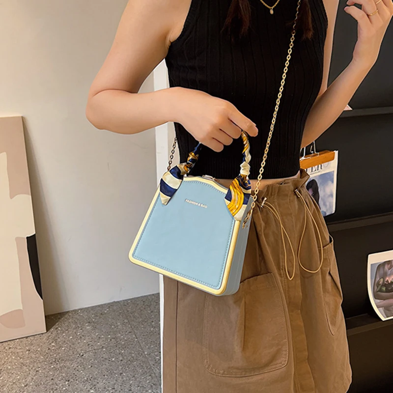 New Women Fashion Simple Leather Small Square Bag Crossbody Bag Versatile Single Shoulder Bag Multifunctional Purse Square Tote