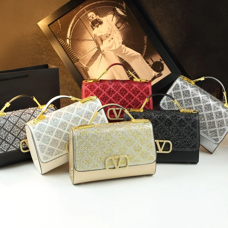 

2025 New Women's Leather Bag - Small Cowhide Chain Shoulder Bag, Unique Y2K Style Crossbody Purse with Chain, Trendy Mini Tote