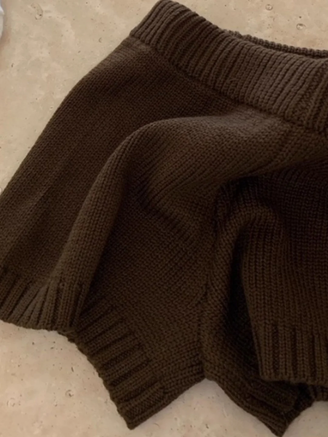 

Корейские вязаные шорты с высокой талией для женщин, осень 2025, свободные, стройнящие, универсальные, удобные, дышащие, из полиэстера