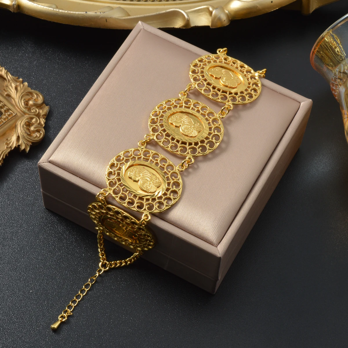 Vintage Turkish Coin Chain Bracelet for Women 21K Gold Plated Arabic Dirham Bangle Dubai Middle East Wedding Bridal Jewelry Gift