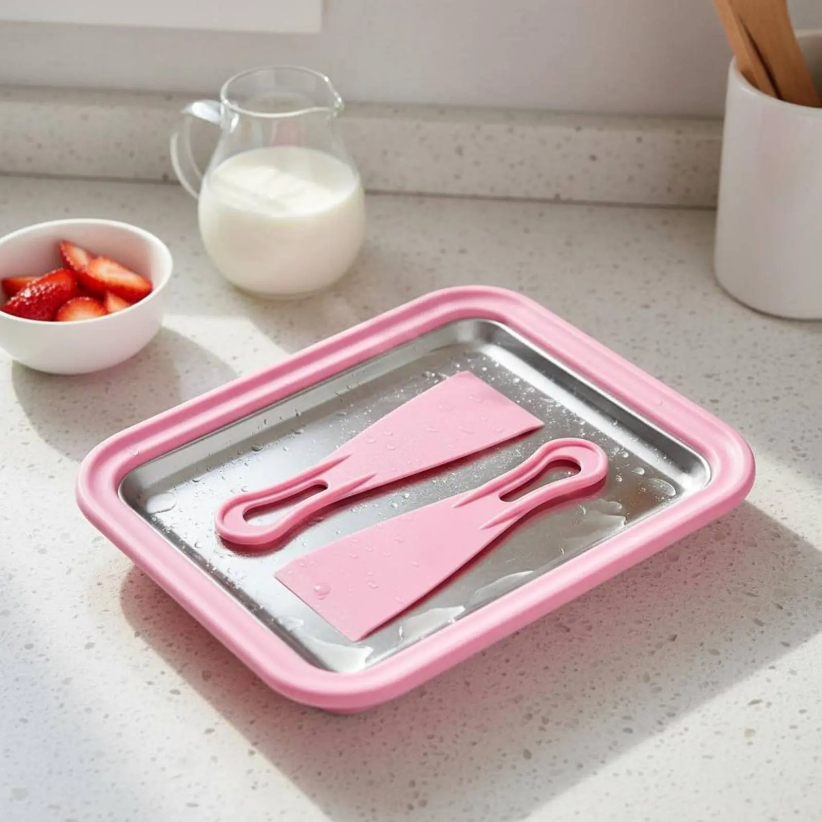 

Ice Cream Roll Appliance Food-Grade Material Rolled Ice Cream Appliance DIY Chilled Yogurt Plate Safe Sleek Edges for Families