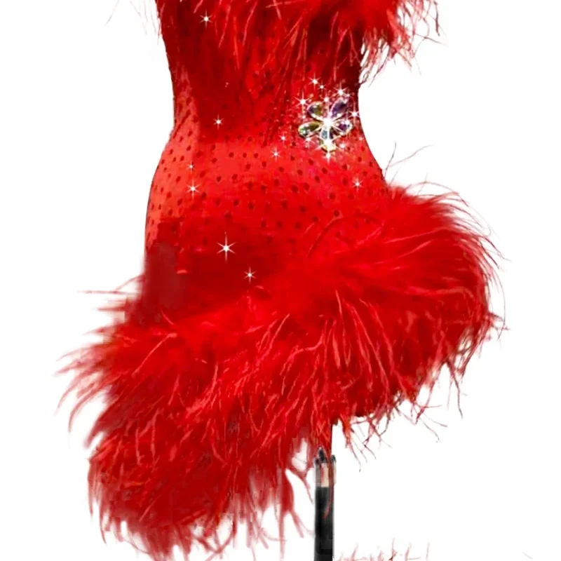 Vestido de baile latino profesional de plumas rojas para mujer, traje de Samba con flecos de diamantes de imitación, vestidos de competición de salón de Salsa Tango