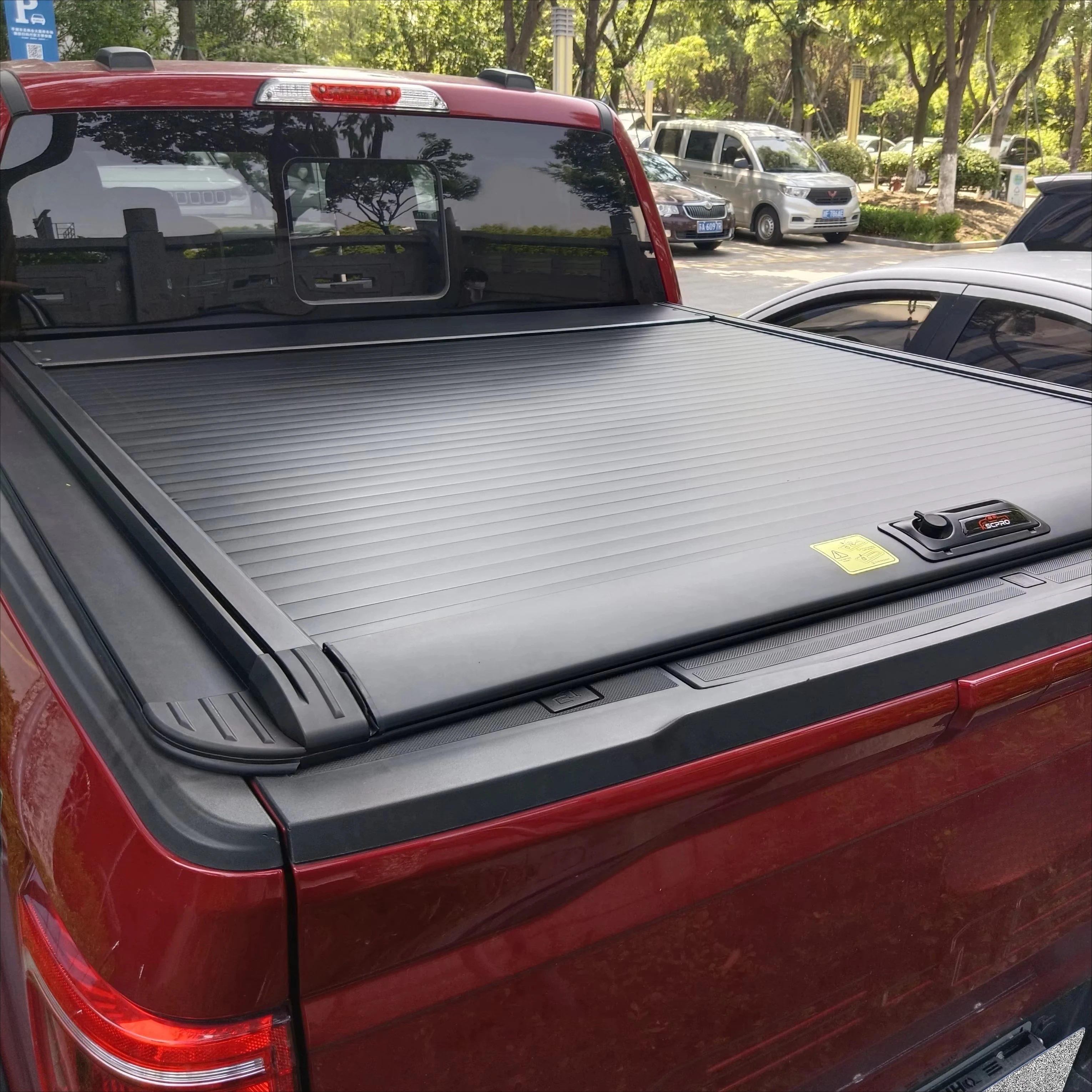 KSCPRO Popular Manual Retractable Truck Bed Tonneau Roller Shutter Pickup Cover for Chevy/Holden Colorado 2012-2023