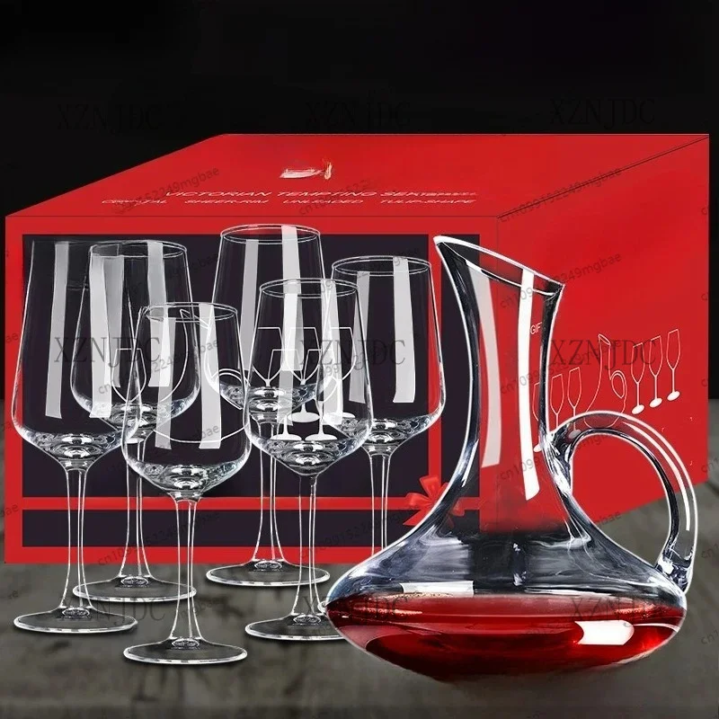 Set di scatole di vetro rosso senza piombo addensato, decanter per la casa, regalo di inaugurazione della tazza di vino con calice
