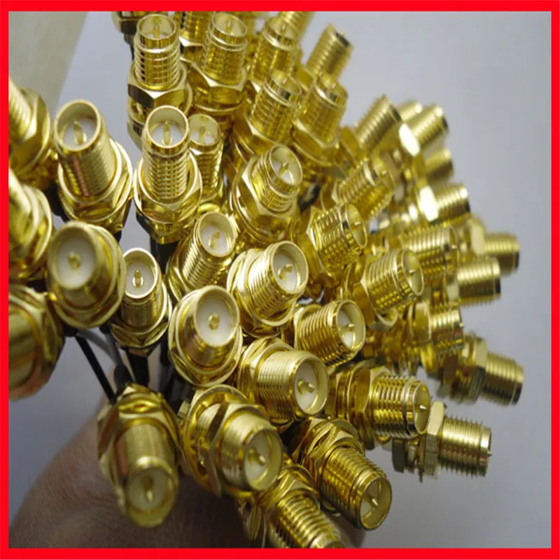 SMA에서 스트리핑 헤드, 라우터, 무선 네트워크 카드, 수정된 안테나, SMA 커넥터, 외부 나사 및 내부 바늘 추가