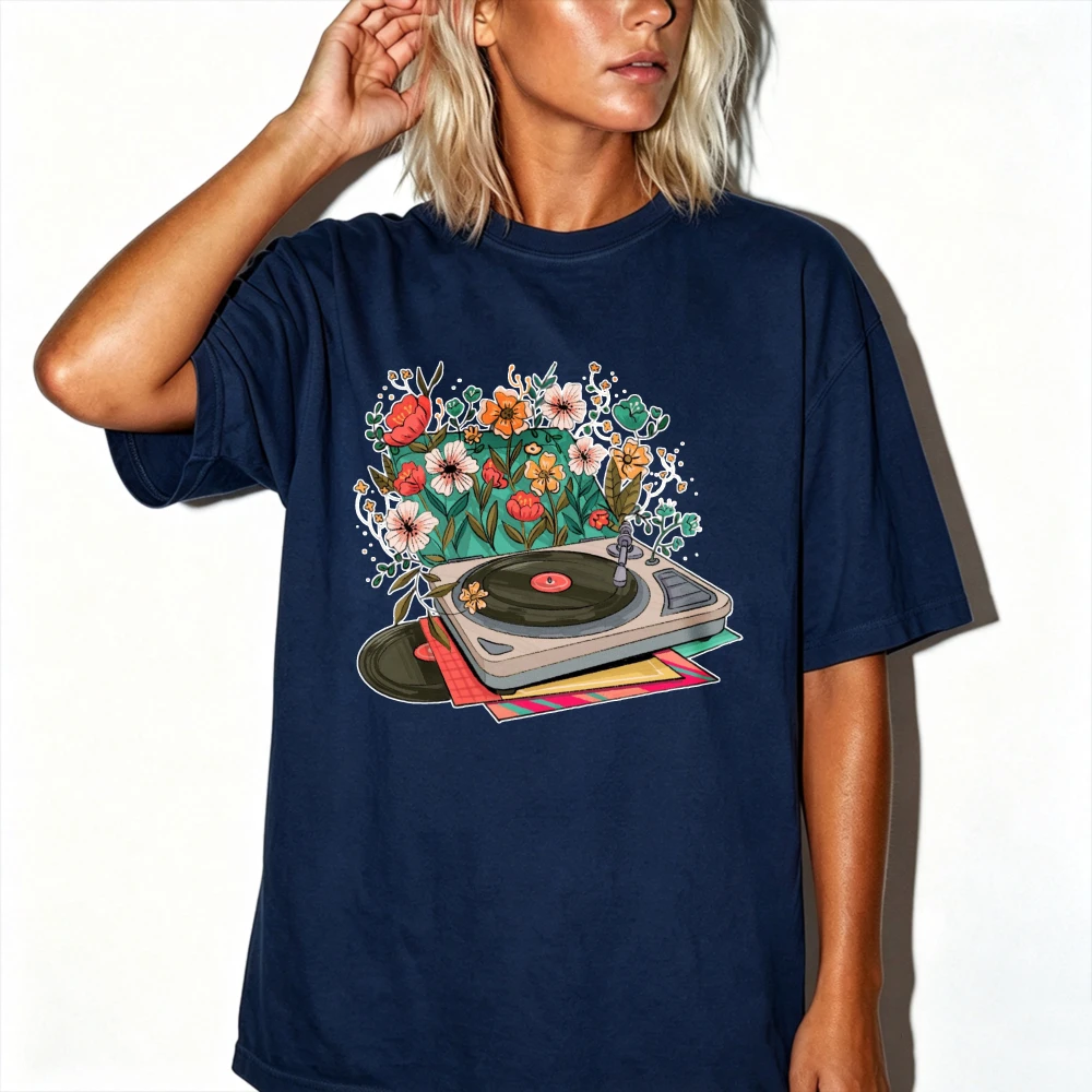 Women Vintage Vinyl Record Player Wild Floral Bouquet Graphic T Shirt Retro Music Turntable Flower Loose Music Lover Casual Tees