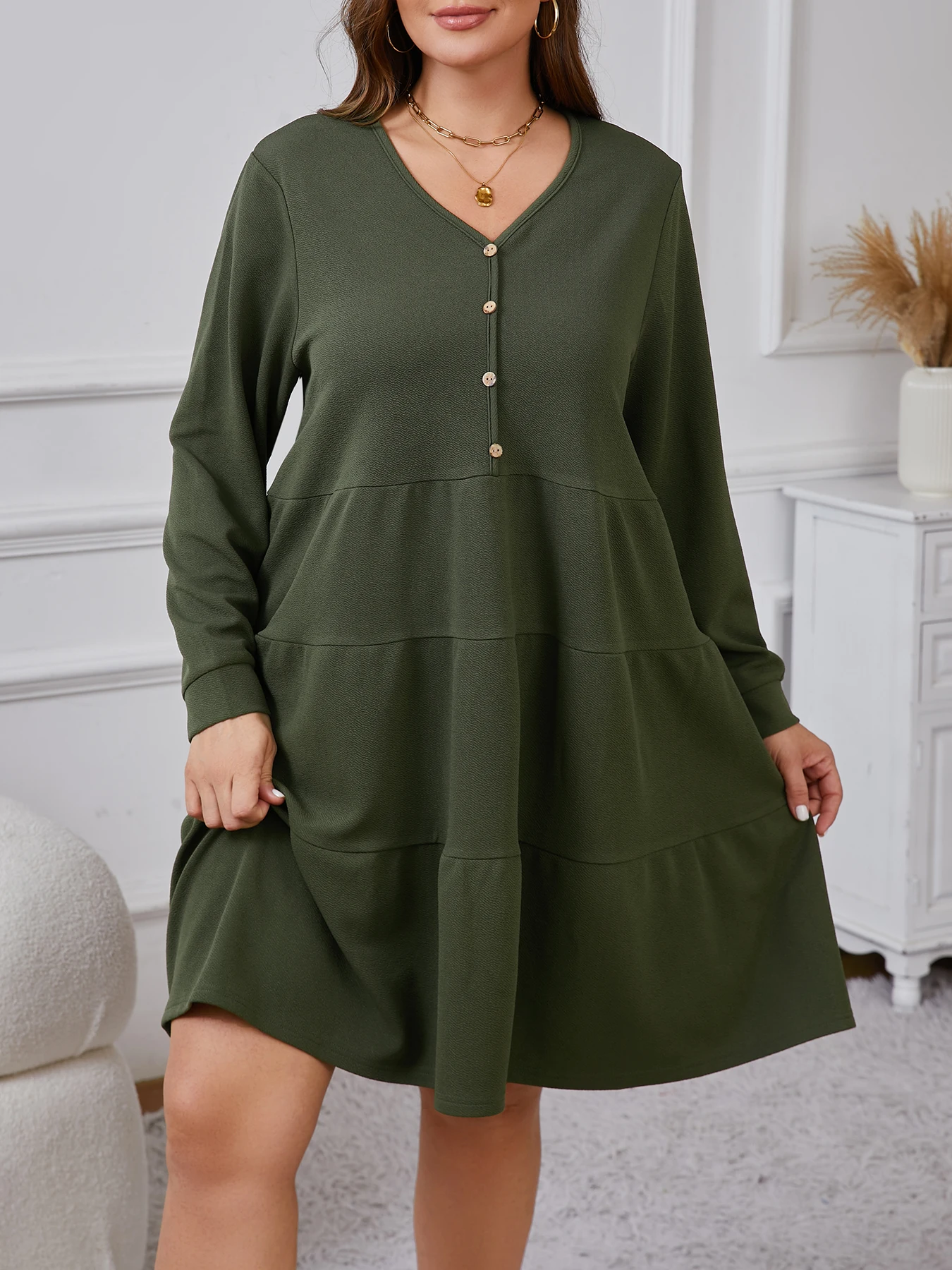 Plus Size Long-sleeved Dress V-neck Button Loose Elegant Simple Temperament Gentle Fashion Fat Girls Must-have Autumn Winter