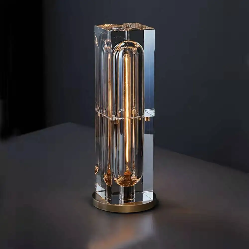 

Italian luxury crystal table lamp, creative personality, internet celebrity bedside table, study decoration, small table lamp