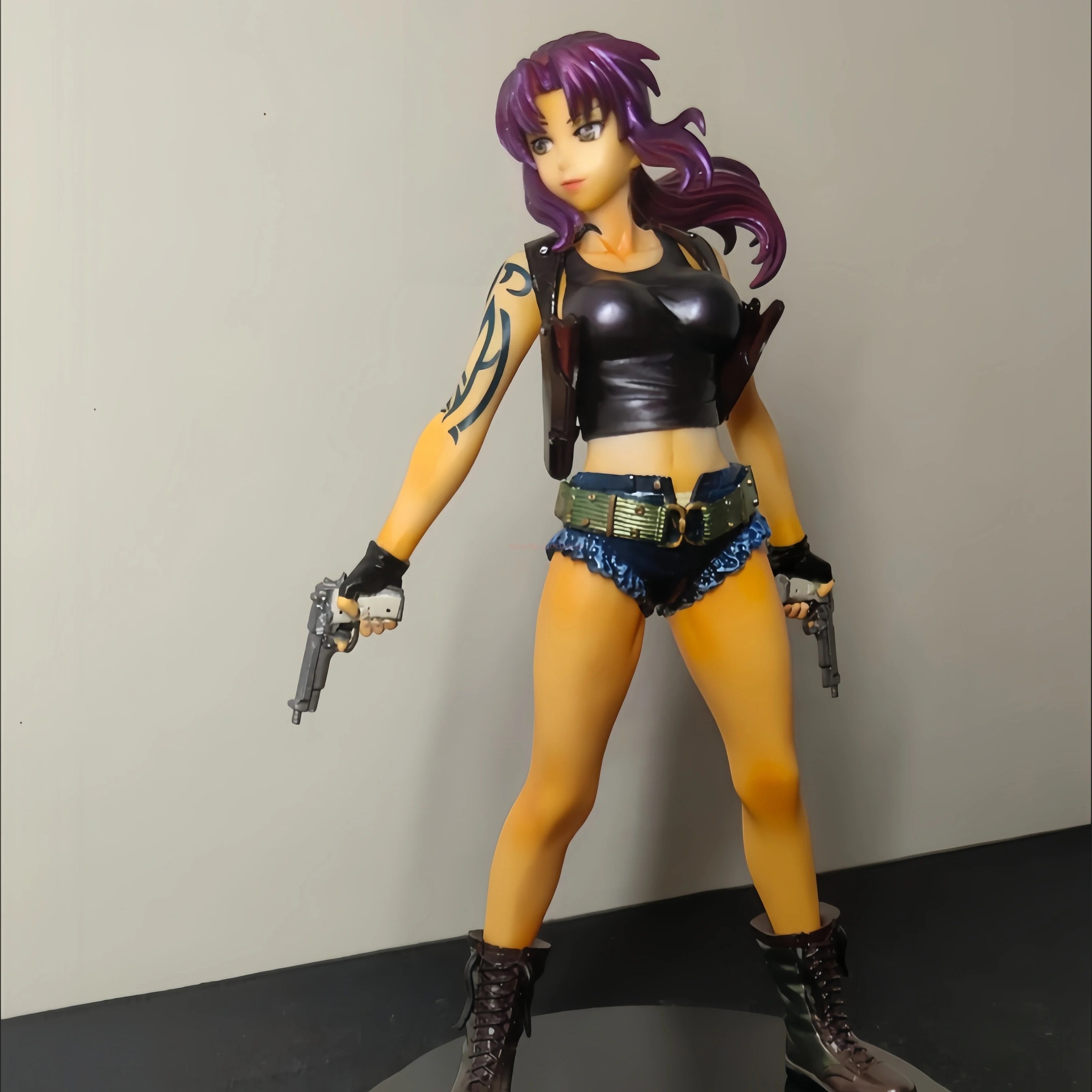 20cm Bandai Original Black Lagoon Two-Hand Anime Figure Revy（Rebecca）Action Model Collectibles Desktop Ornaments Toys Gifts Hot