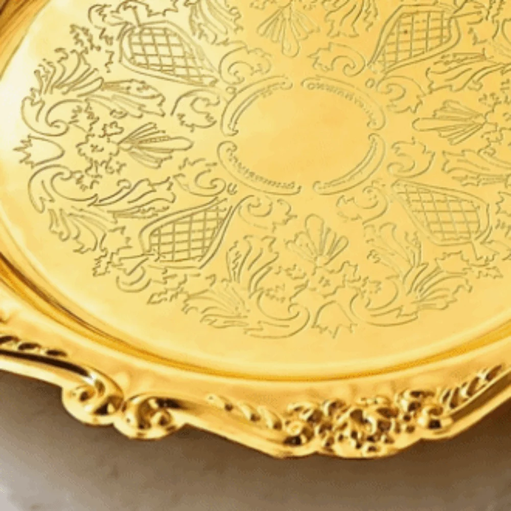 2pcs Golden Color Metal Serving Plate Carved Edge Vintage Style Round Food Tray 4 Inch Diameter Dessert Cake Dish