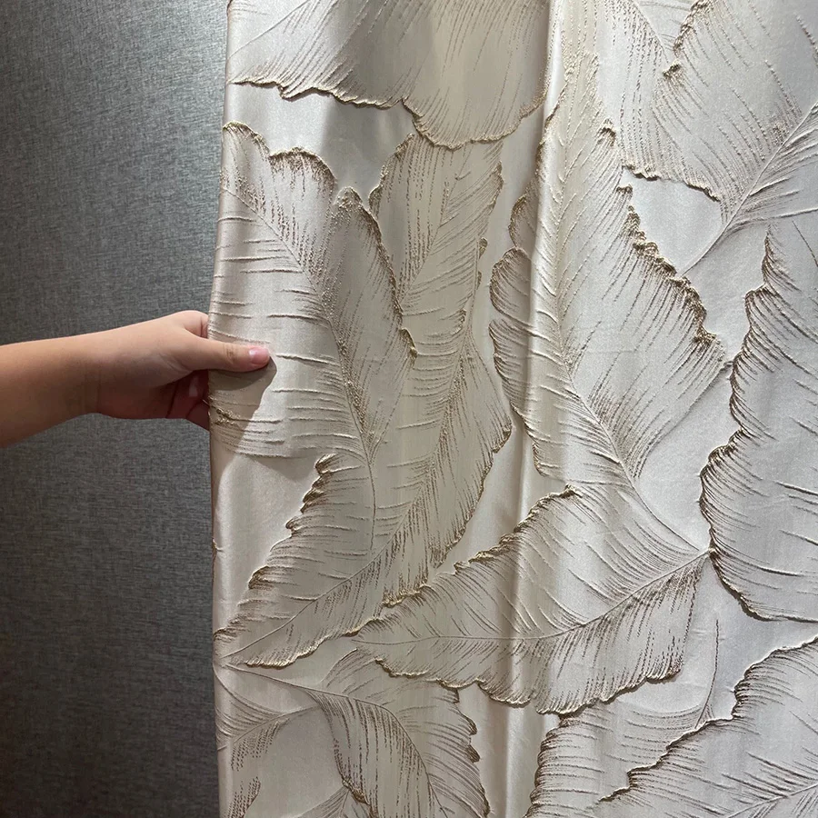 Geprägte stereoskopische goldene Seidenblätter, Verdunkelungsvorhänge für Schlafzimmer, luxuriöse Villa, moderner Vorhang, bronzierende Textur, Fenstervorhänge