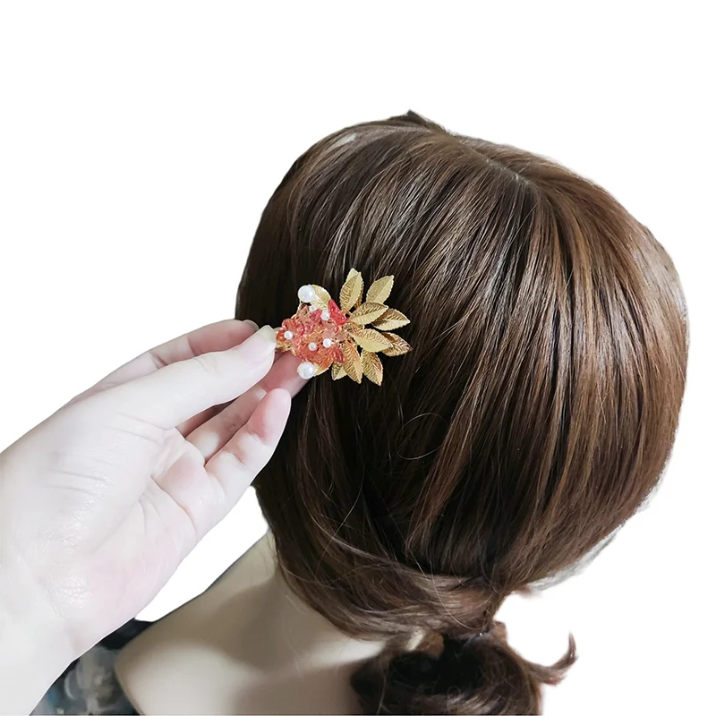 Vintage Metal Leaves Hair Clips Simulate Red Butterfly Hair Clips Women Wedding Gold Duckbill Clip Clamps Hairpin Hair Clip