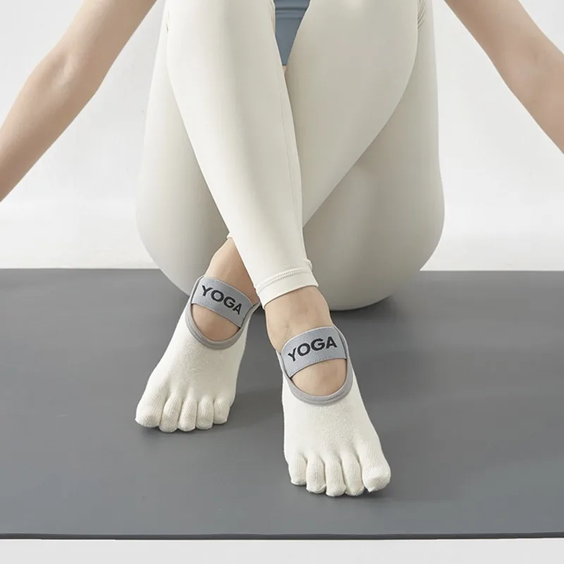 1/6 Pairs Anti slip and wear-resistant women's solid color yoga socks Pilates trampoline pure cotton backless five finger socks