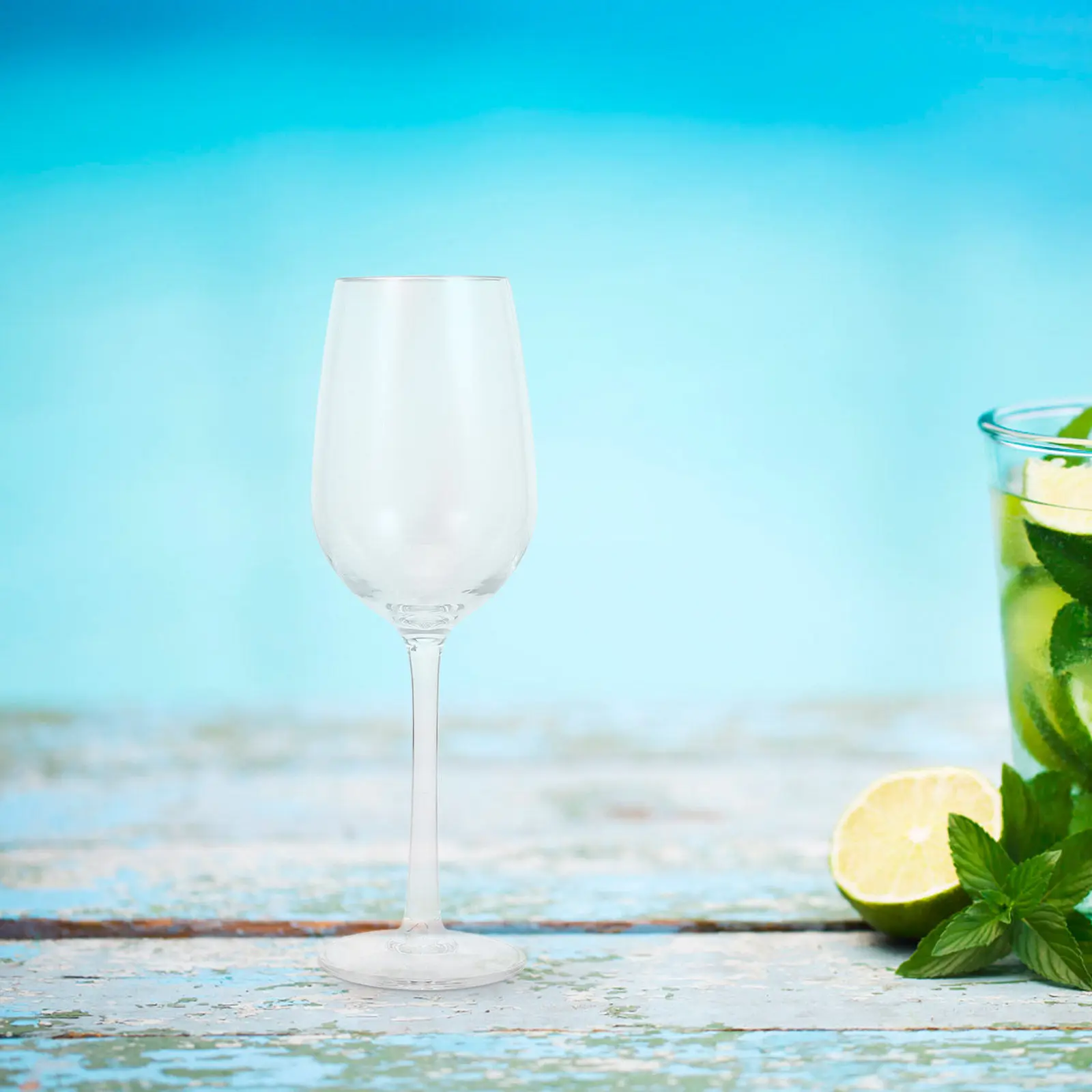 2Pcs Floating Wine Cups Modern Stylish Pool Float Glasses for Water Fun Beach Outing Decor Unbreakable view 4