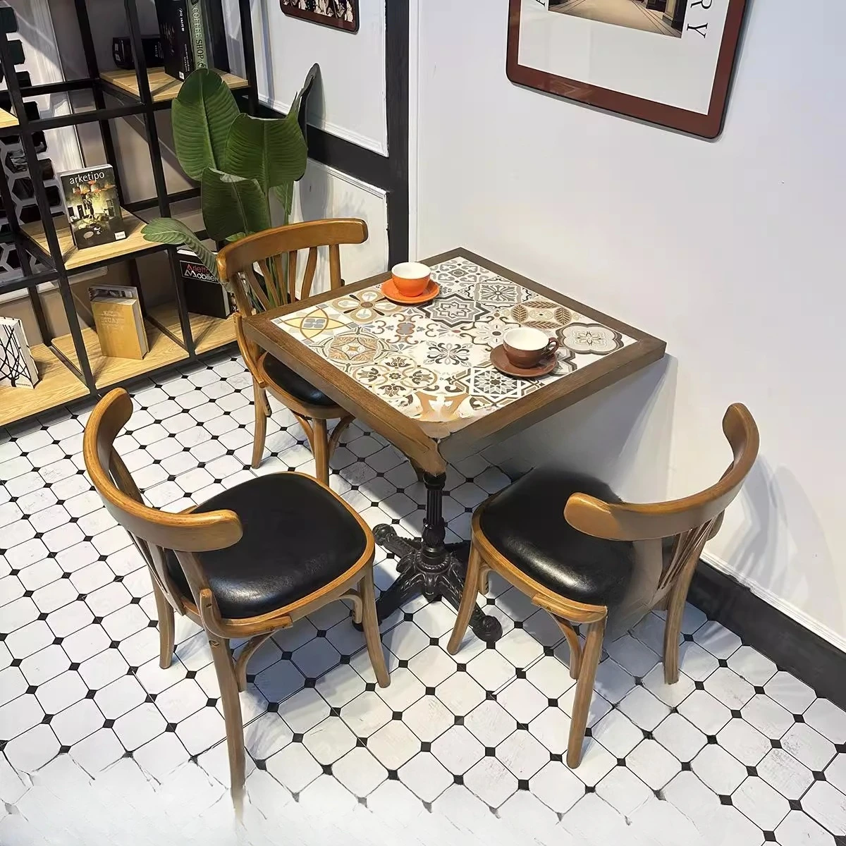 Table ronde rétro américaine de célébrité d'internet, Bistro café, pâtisserie, Dessert, collations