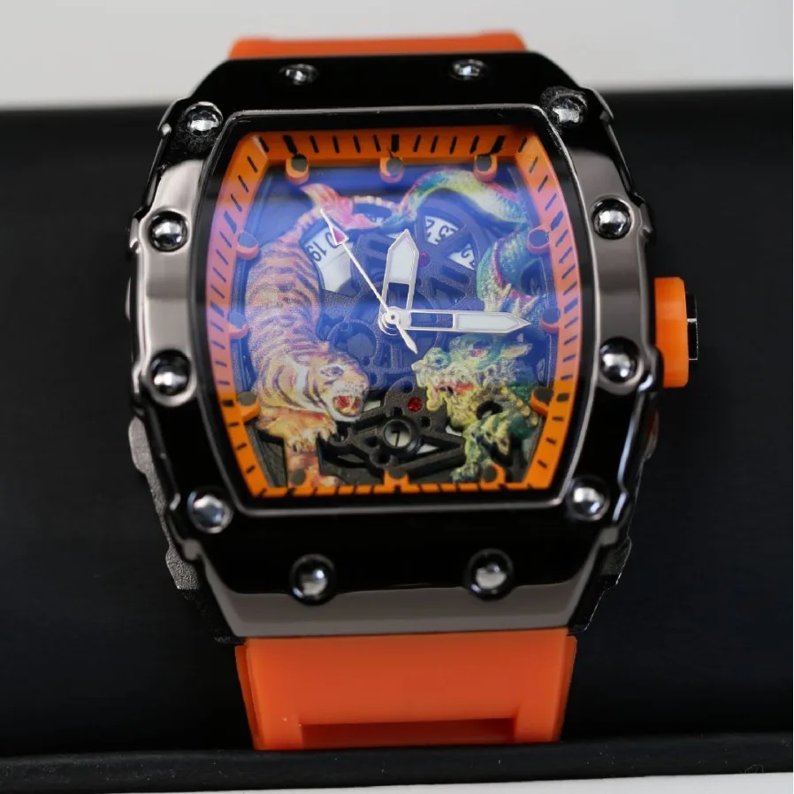 Men's Watch Bucket Sports Waterproof Rubber Band Watch Fashion Dragon Tiger Men's Watch Reloj L124