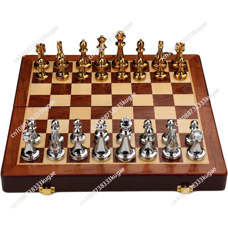 

Chess high-end gift box metal chess retro European ornaments chess