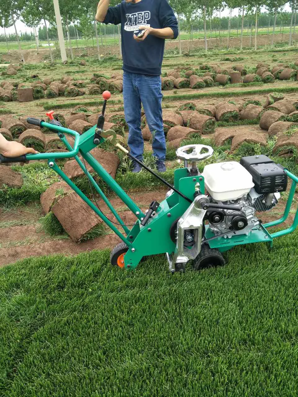 Professional Lawn Transplant Cutter - Power Lawn Cutter for Lawn Transplant