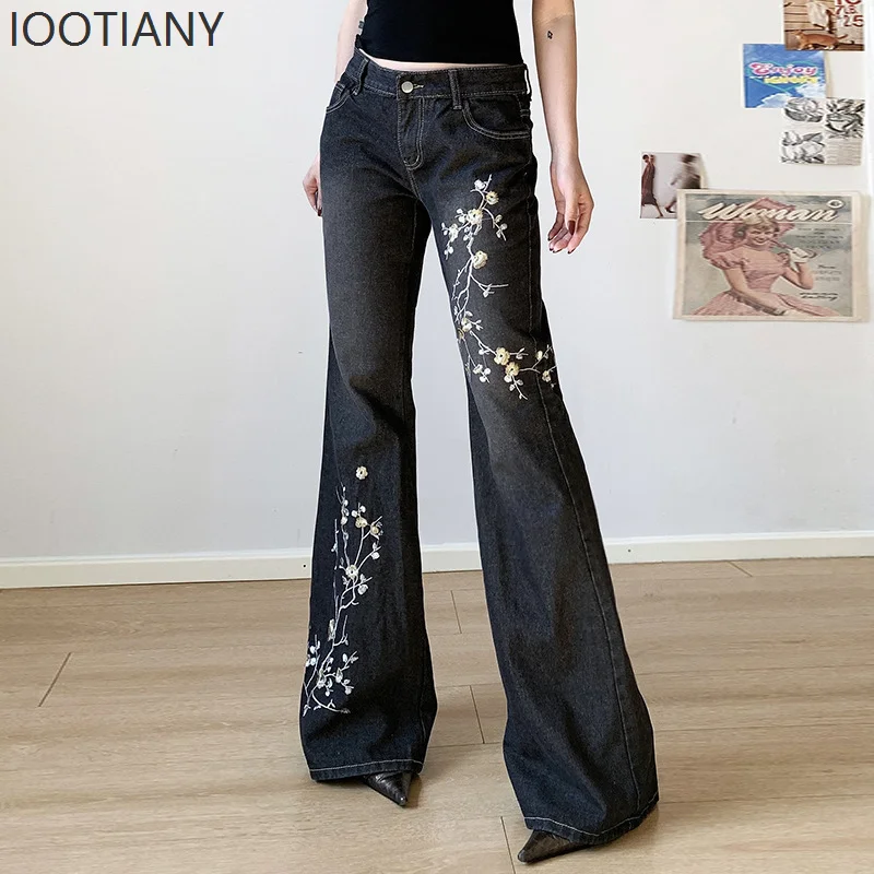 New Retro Flower Embroidered Jeans For Women With High Street Hot Girls Slim Slim Slim Trousers Low Waist Trousers