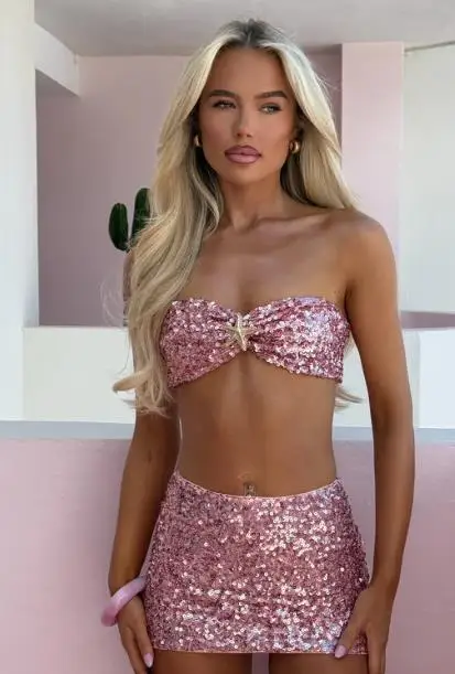Pakaian Berpayet Musim Panas Wanita Atasan Bra Tanpa Tali Berkilau Bergaya dan Rok Mini Bertingkat Rendah Set 2 Potong Pakaian Jalanan Pesta Klub Malam