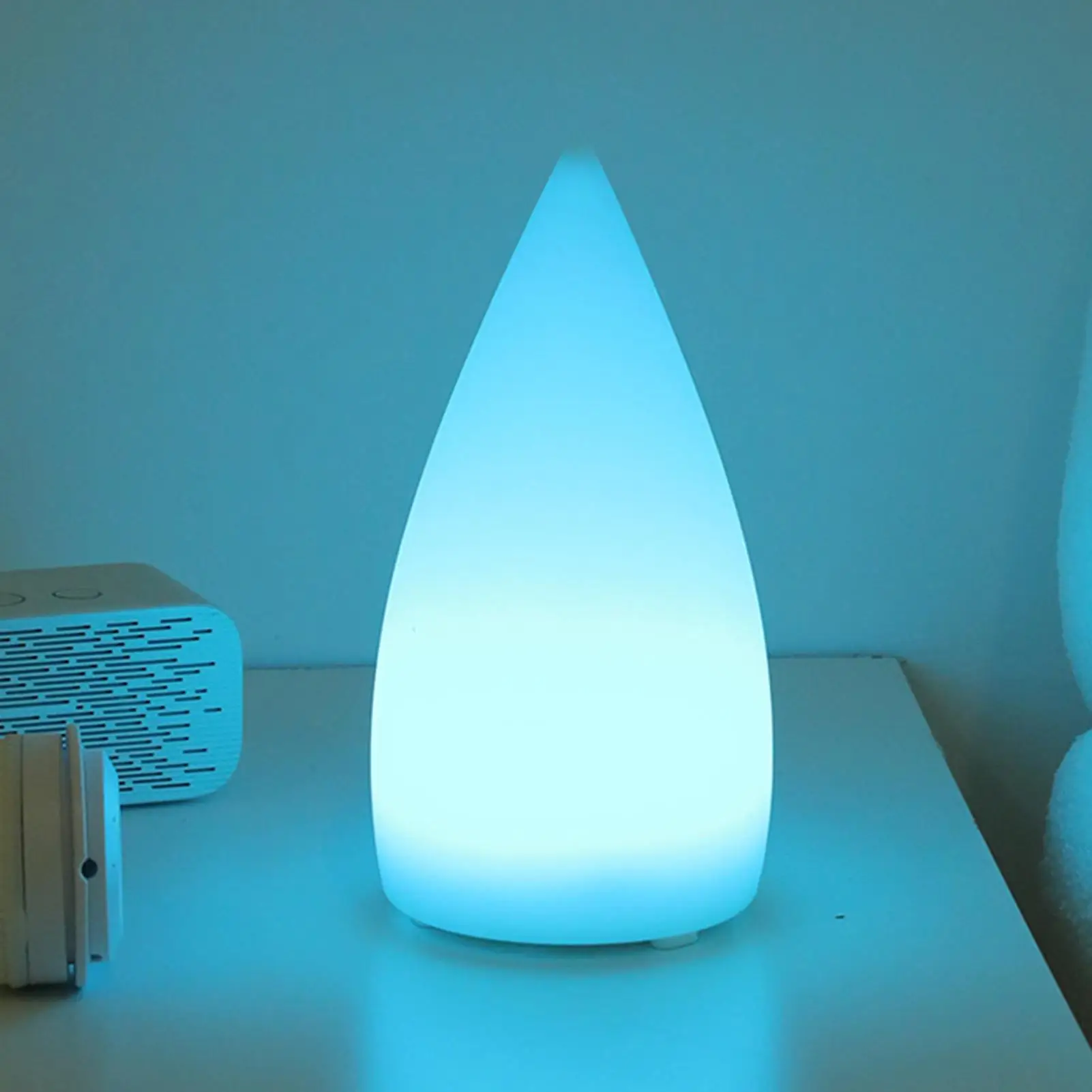 

Детский ночник в форме капли, перезаряжаемый светильник с дистанционным управлением, 16 цветов RGB, 4 режима, светодиодная лампа для дома, кухни, спальни