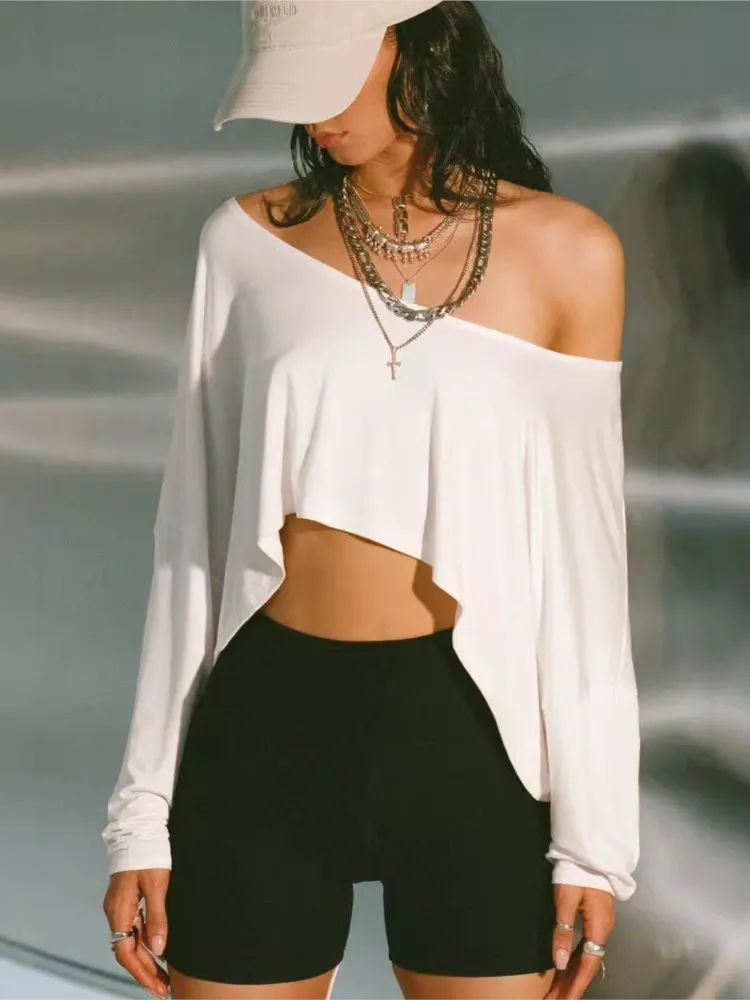 

Летняя футболка с одной линией шеи, футболки с длинными рукавами, короткие блузки, однотонные, с открытыми плечами, простой стиль, универсальные, для горячих девушек, повседневные