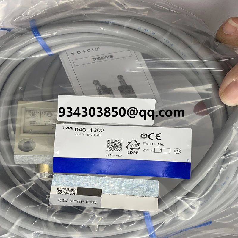 Travel limit switch  D4C-1201 D4C-1301 D4C-1202 D4C-1302 D4C-1303 Brand new stock Good quality