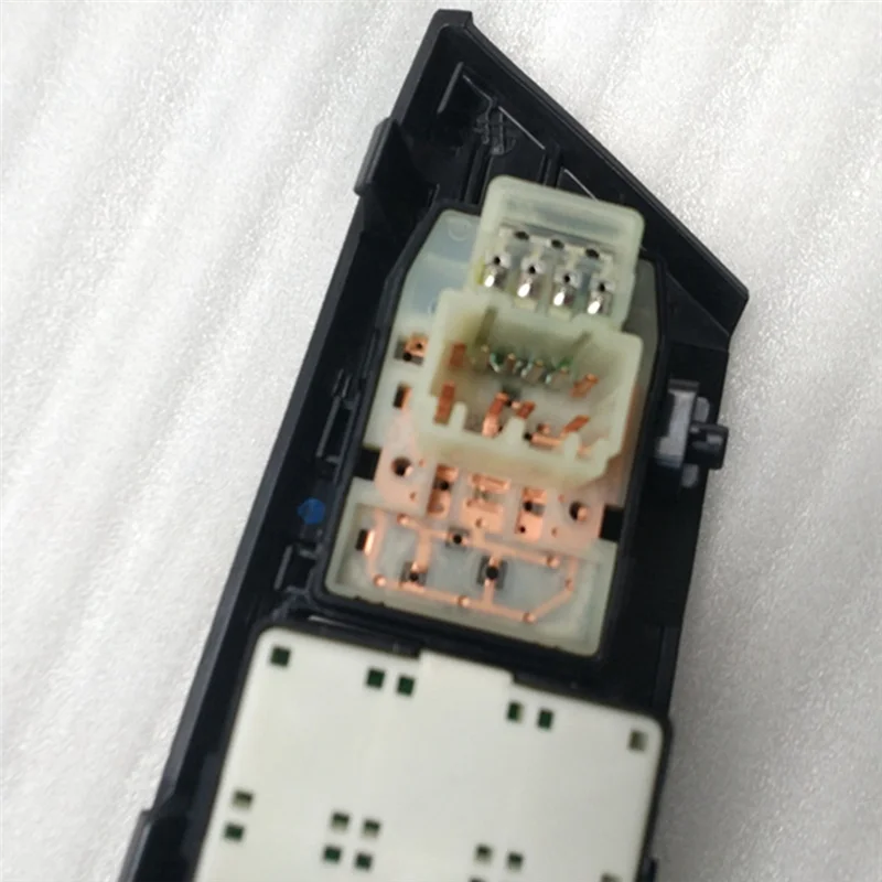 

A30F-Car Master Power Window Main Switch For Hyundai Elantra/Avante MD 2011-2013 Accessories Parts 935703X000 93570-3X000