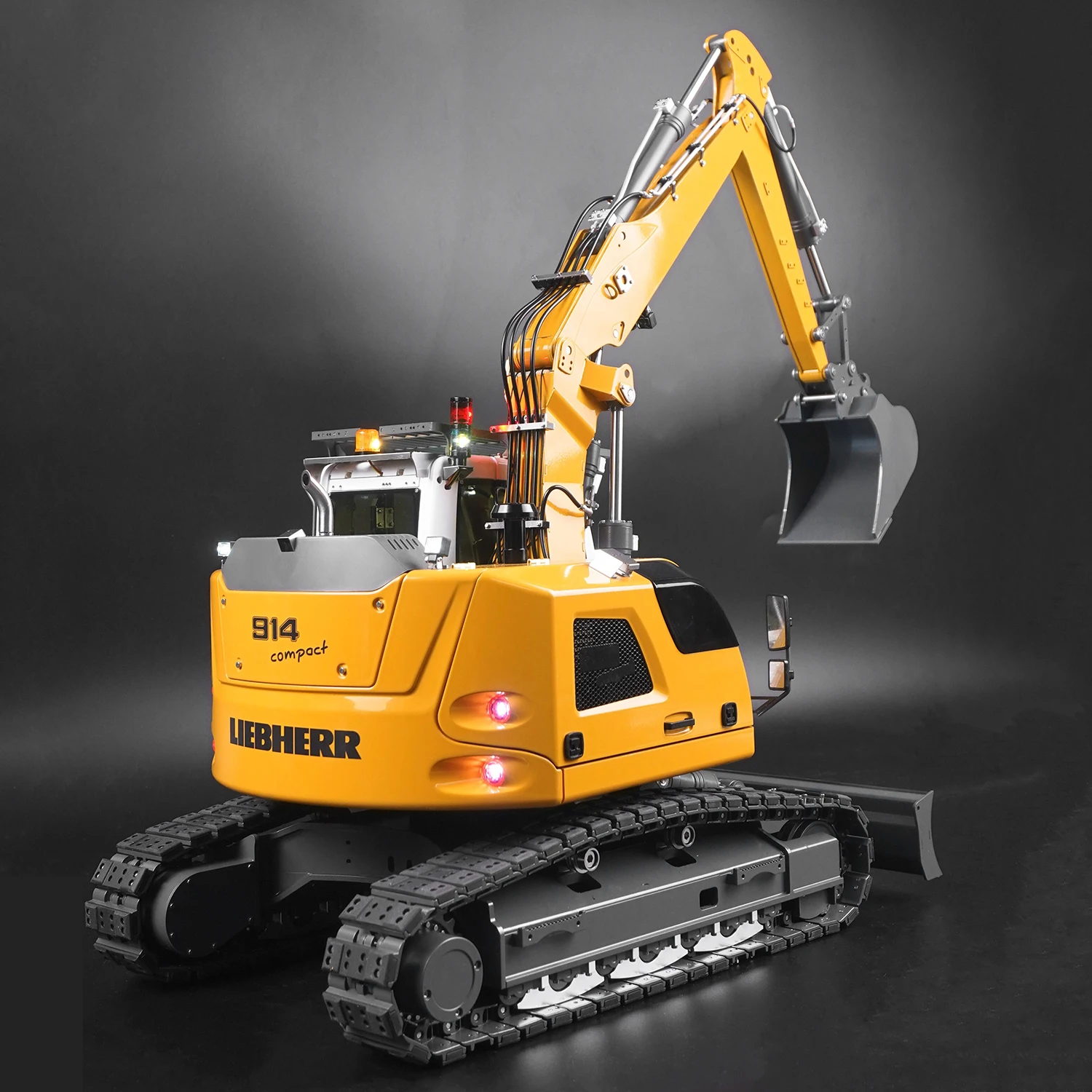 914 Excavator 1/14 RC Hydraulic Small Short Tail Excavator Metal Model RTR Radio Control Excavator Boy Remote Control Car Toy