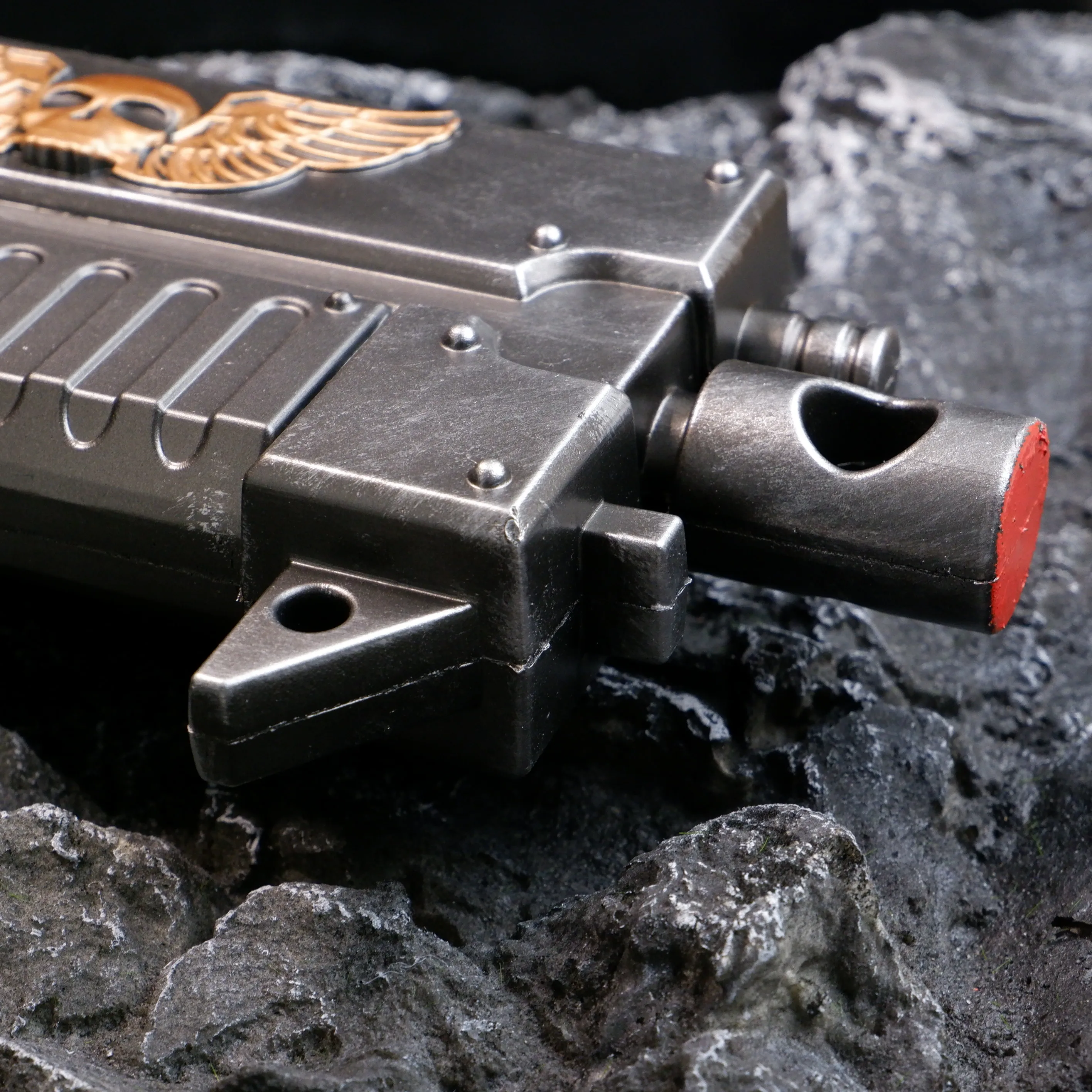 ปืนของเล่นจำลองขนาด 51 ซม. วัสดุ PU สำหรับคอสเพลย์ อาวุธจำลอง ของตกแต่งโต๊ะทำงาน ของขวัญสำหรับเด็กผู้ชาย ขนาดใหญ่ เหมาะสำหรับฮาโลวีน