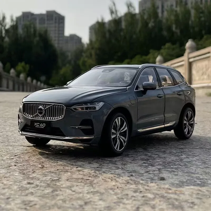 New 1:18 2023 XC60 SUV Alloy Car Model Diecast Metal Toy Vehicles Car Model High Simulation Collection Childrens Gift Decoration