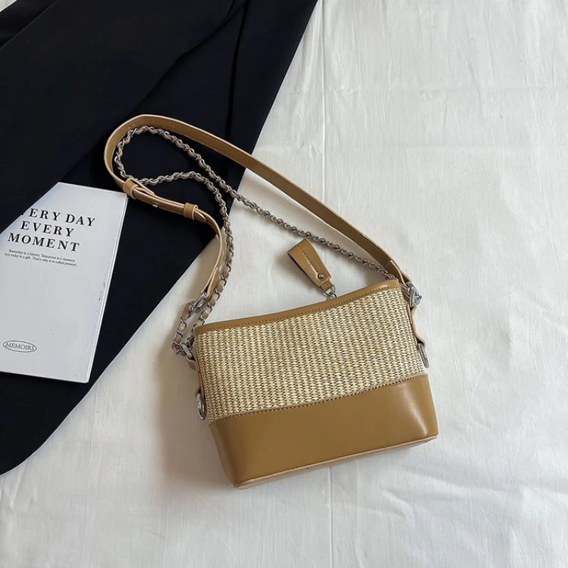 

High-End Women's Crossbody Handbag Made Of Premium Leather Featuring Classic Paris Style​