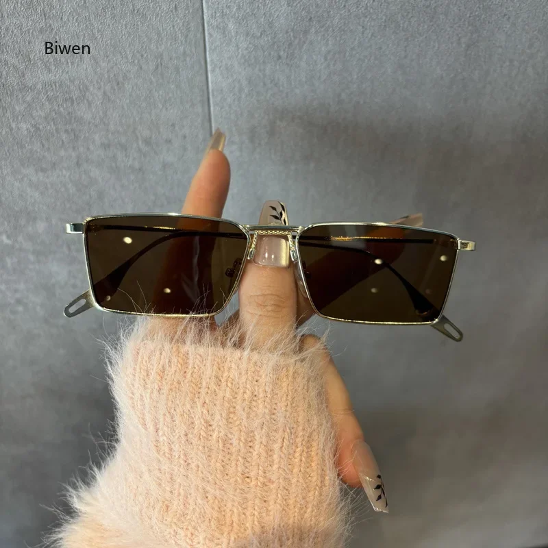 New Niche Small Frame Sunglasses For Men And Women High-Quality Steampunk UV Protection Strong Light Protection For Driving