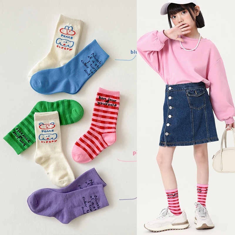 Calcetines de primavera para niños, calcetines a rayas para niñas y niños, calcetines de algodón de moda más nuevos para niños, calcetines para bebés pequeños 2025