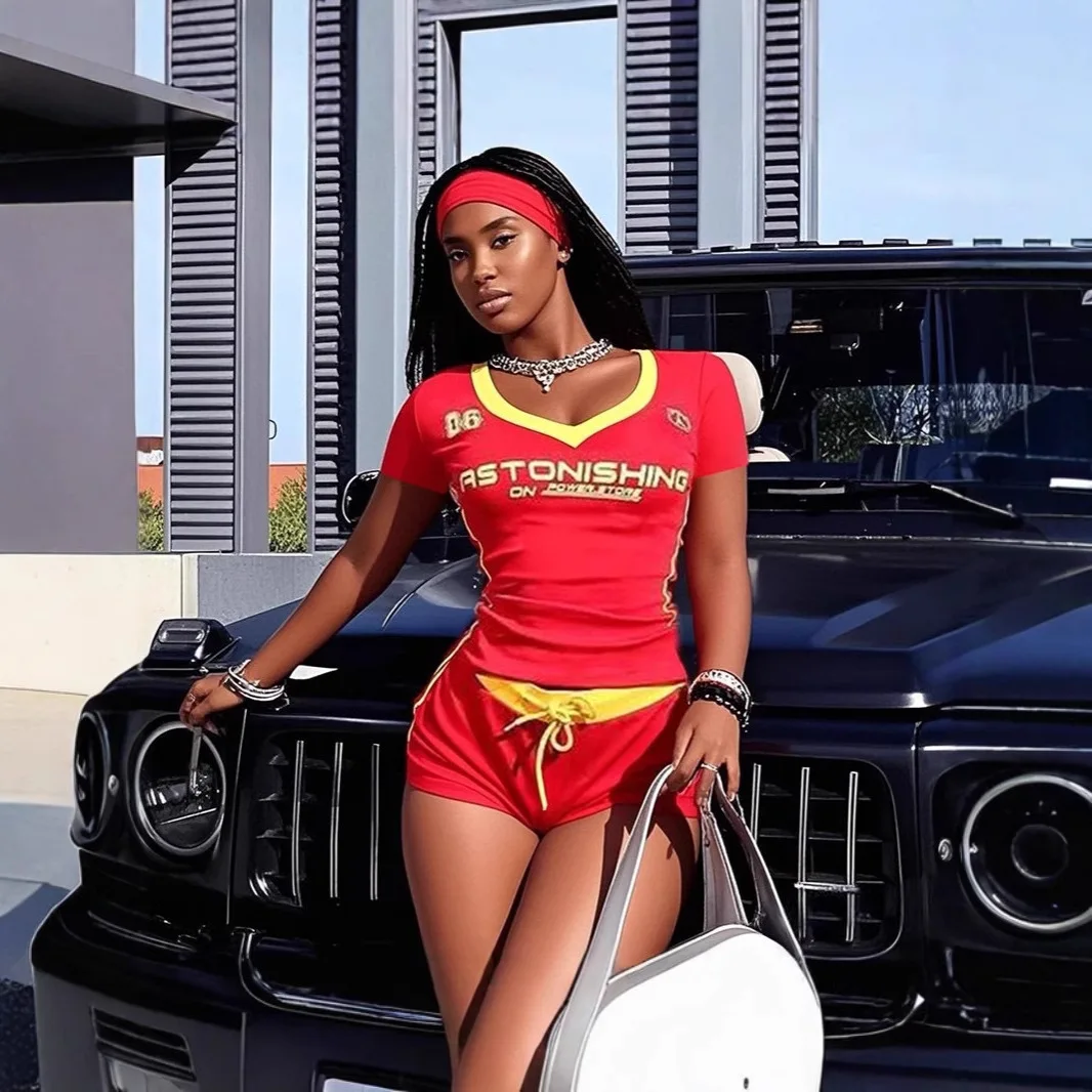 

2025 Spring and Summer New Slim Sexy Hot Girl Print Short Sleeve V-Neck Top Lace-up Shorts Set Ensemble Femme 2 Pièces