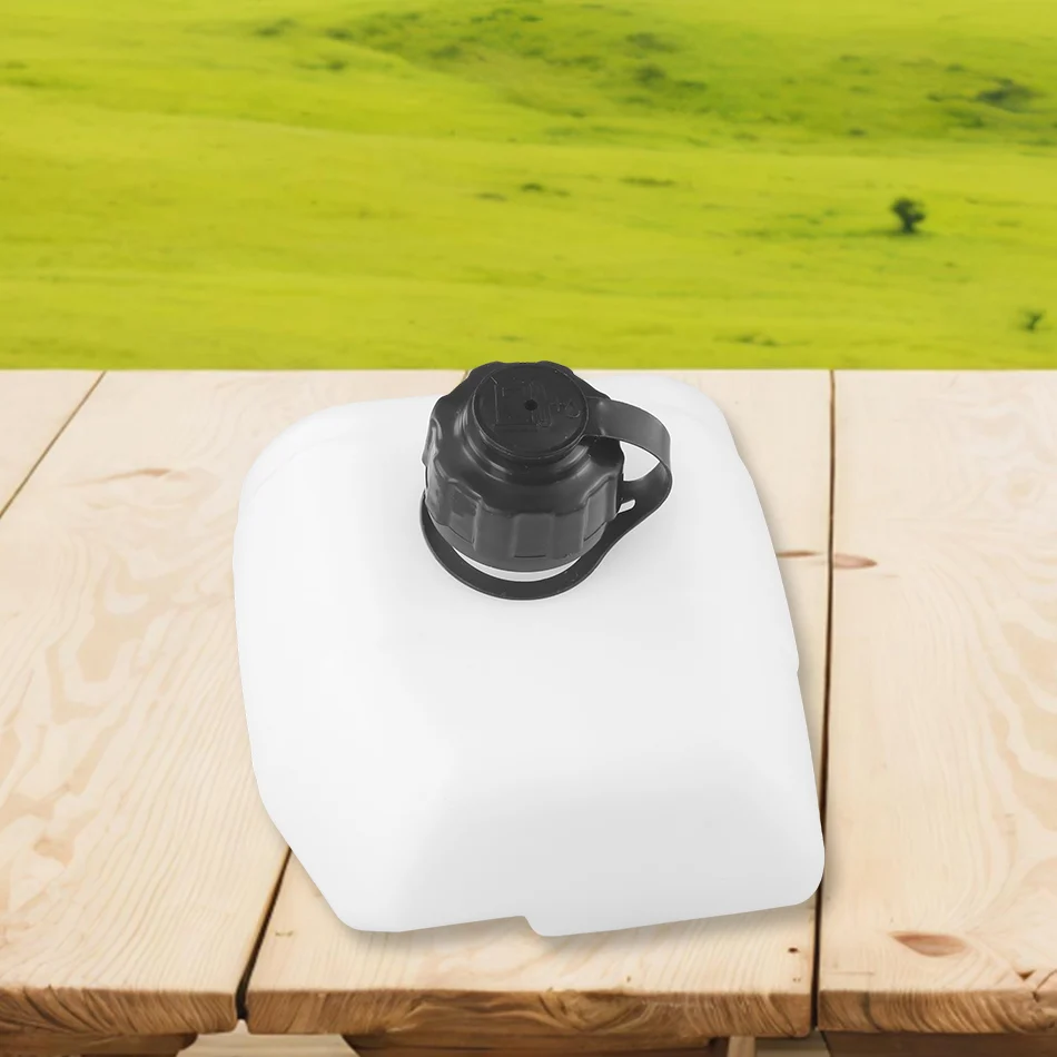 

Practical Tank Supply Accessories Tool CG411 EC04 Trimmer Engine Equipment Motor Outdoor RBC411 49CC Replacement