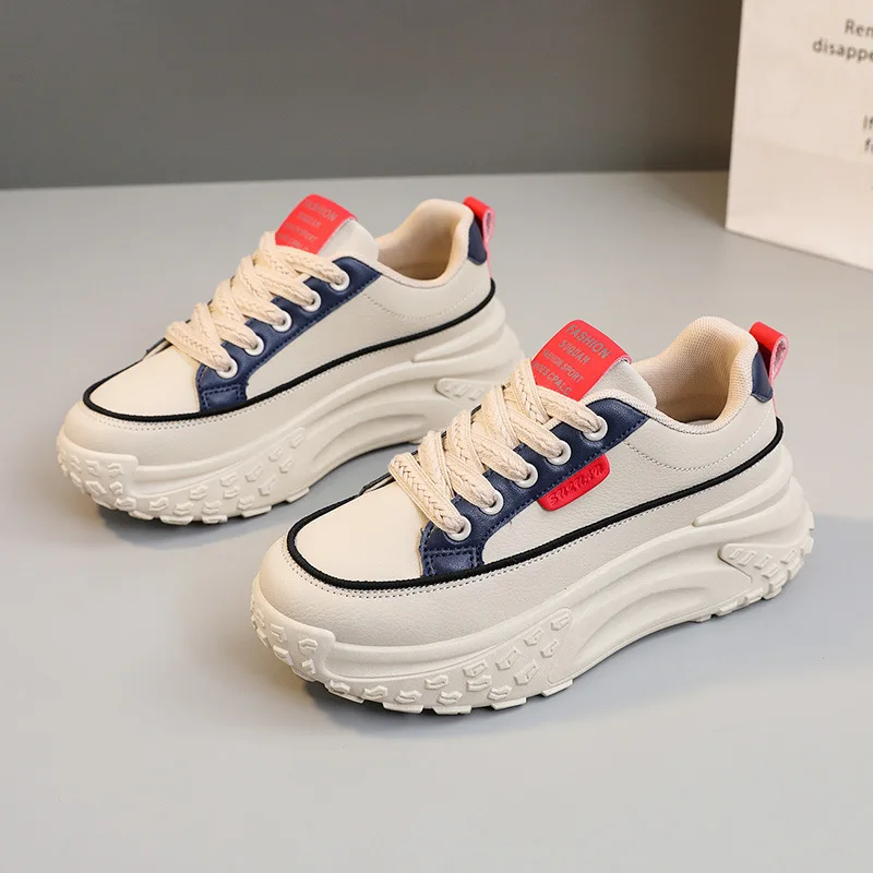Women's dad shoes with thick sole and raised leather surface, fashionable and casual outdoor running shoes