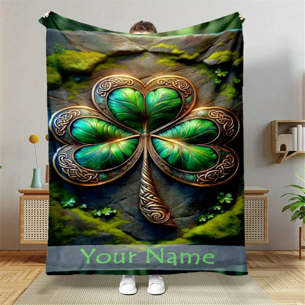 Custom name clover flannel blanket, soft blanket, suitable for sofas, beds, birthdays, children, friends, gifts