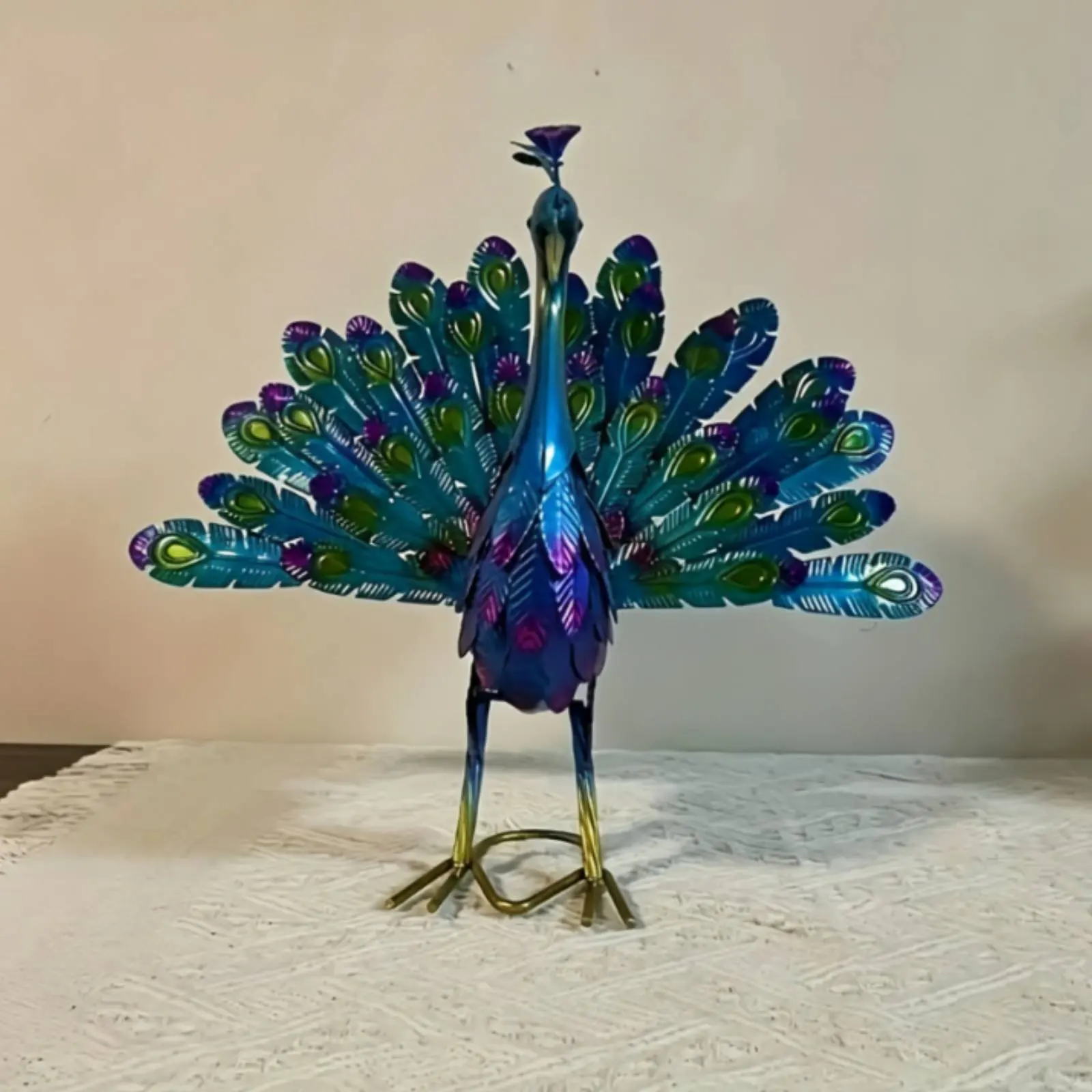 

Metal Peacock Statue Sturdy Peacock Garden Sculpture Yard Ornament Vivid Design Bright Colors for Patio