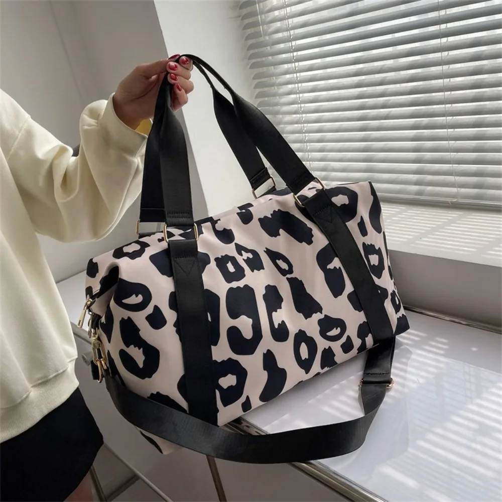 

Oxford Leopard Print Duffle Bag Multi-functional Underarm Bag Fitness Shoulder Bag Large Capacity Tote Bag Luggage Handbag Girl