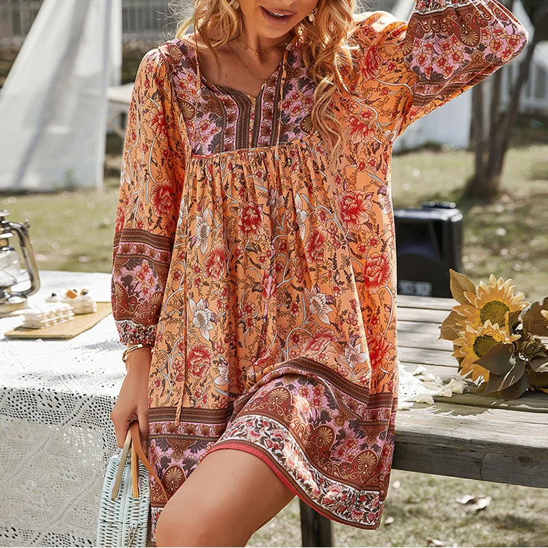 Mini abito estivo da donna Boho Sexy scollo a V manica corta stampato floreale vestito estivo da spiaggia Abiti casual eleganti vintage bohémien