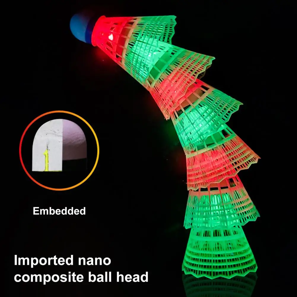 Juego de bolas de bádminton luminosas para adultos, 3/6 piezas, 10x4cm, batería de botón integrada, volantes LED, actividad deportiva al aire libre