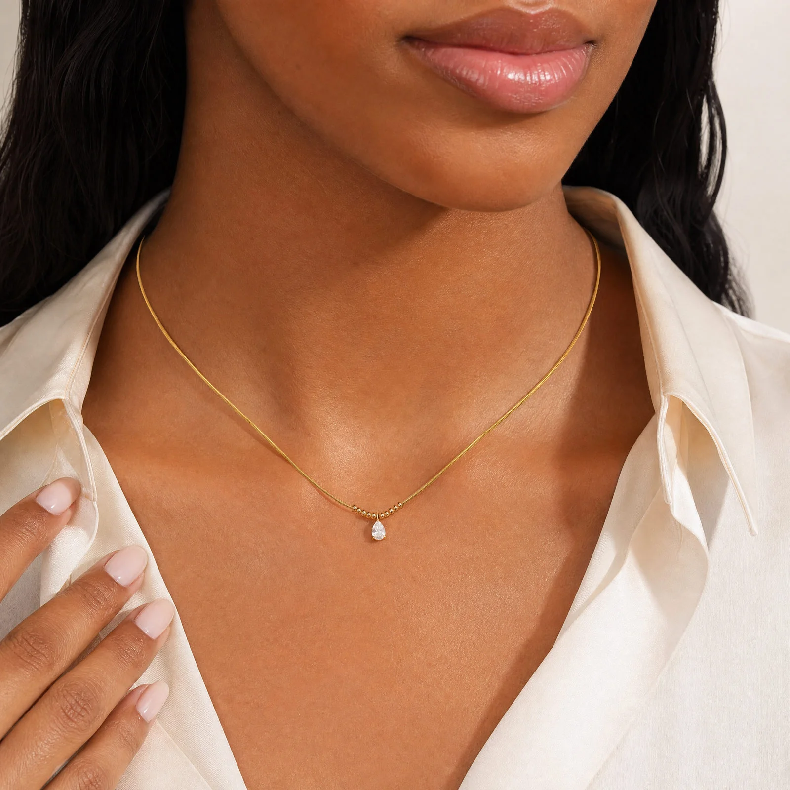 Vnox Trendy Water Drop Pendant Necklaces for Women Stainless Steel Gold Plated Cubic Zirconia Teardrop Snake Choker Necklace