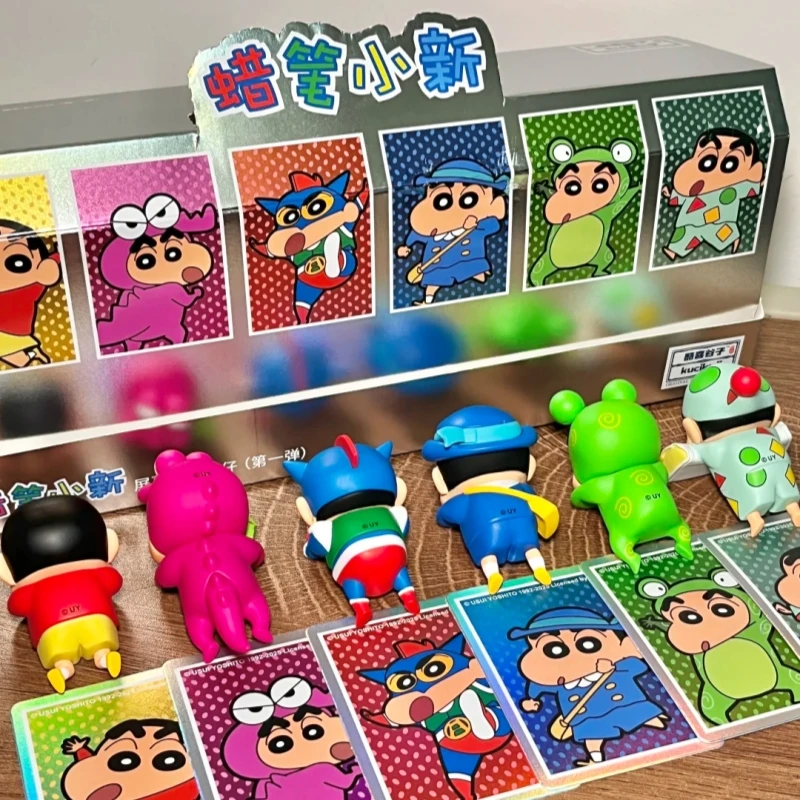 정품 크레용 신짱 애니메이션 피규어 펜던트 히퍼스 휴대폰 자동차 장식 스크린 파티 인형 장식품