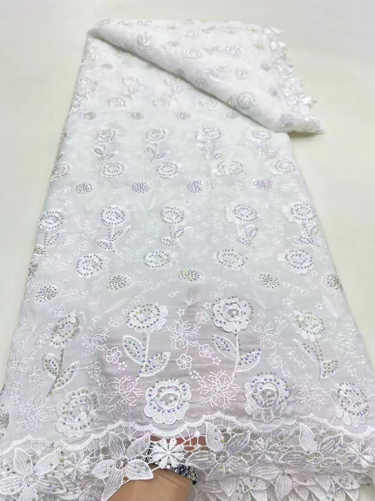 

Новый дизайн, французская тюлевая кружевная ткань с 3D камнями, 2022, высокое качество, африканская нигерийская кружевная ткань для женщин, праздничное платье, шить LDP25150