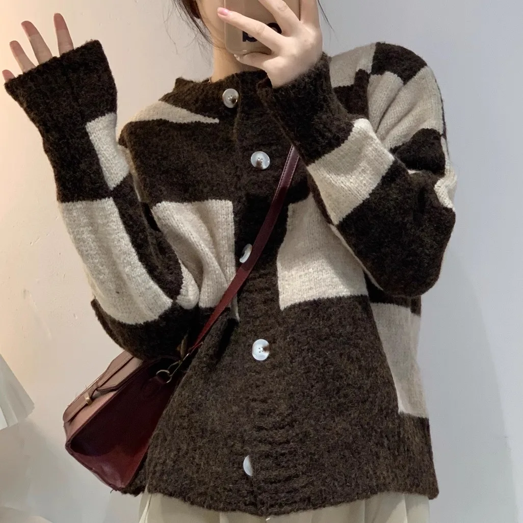 Ultra-Thi Lazy Color Blo Button-Up Softened Brued Large Stripe Cardigan Comfortable V-Ne Long Sve Straight Cut Swe...